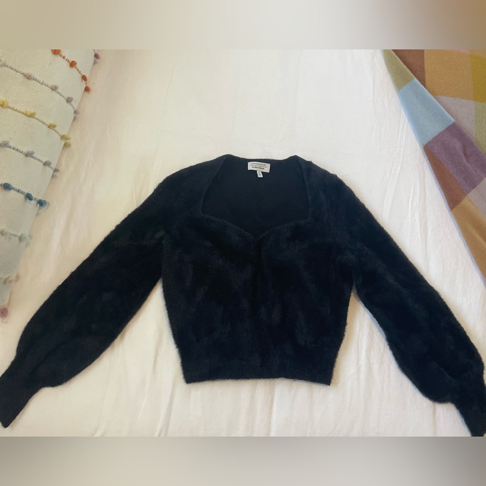 & Other Stories Cropped Black Sweetheart Top